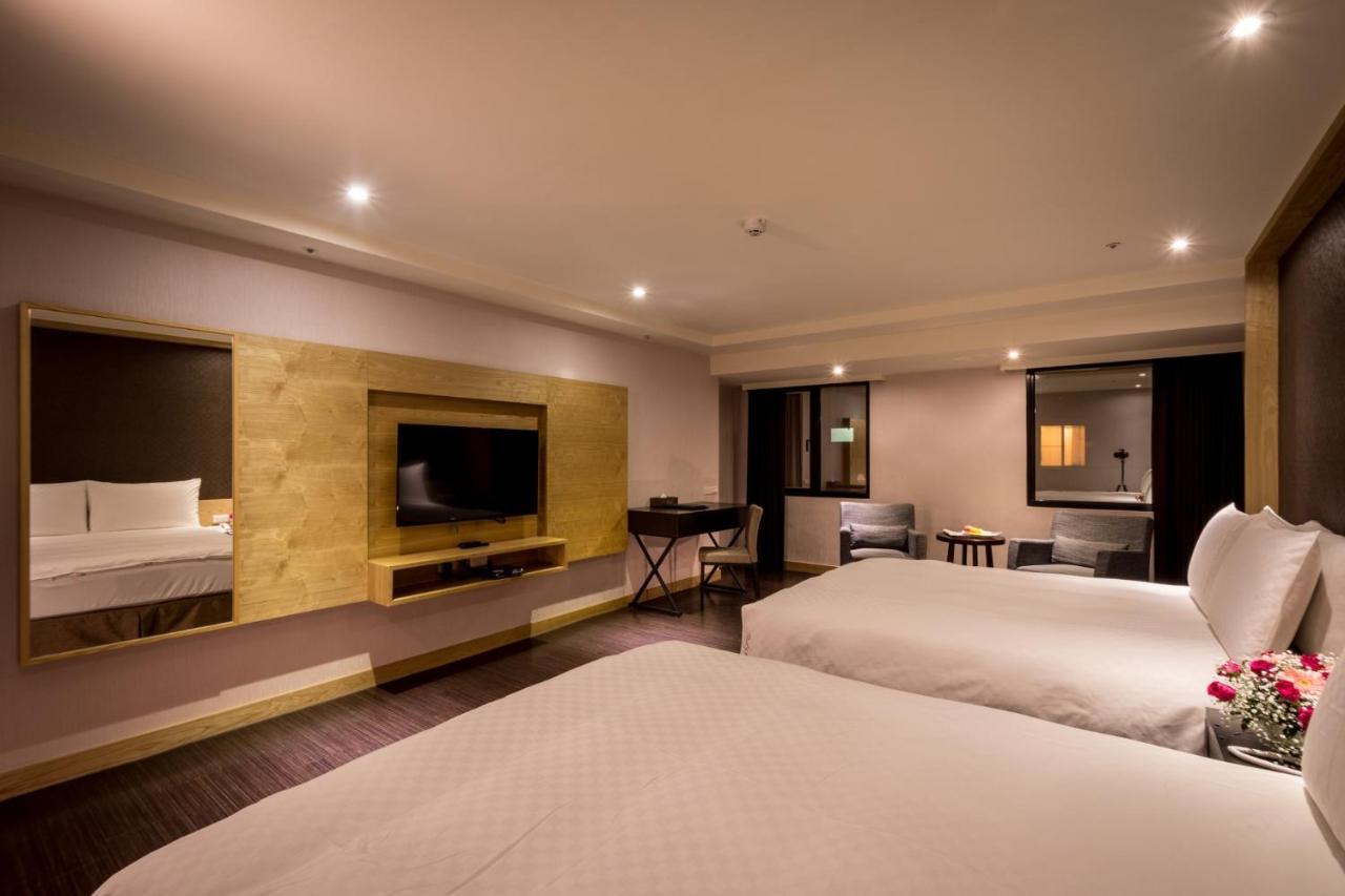 Jai Chateau Hotels & Hostels Tainan Bagian luar foto